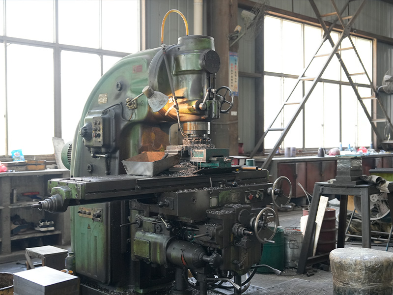 ¿Cuáles son los principales componentes resistentes al calor de las piezas fundidas de precisión de acero resistentes al calor?